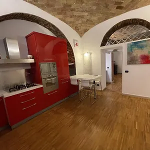 Heart Of San Lorenzo - La Apartment Rome