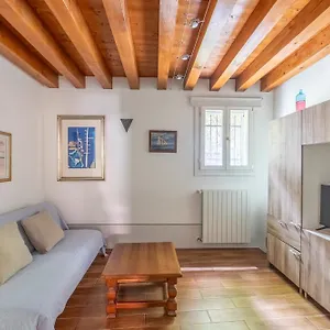  Apartment Ca Gamba By Venicevillas, Guglie